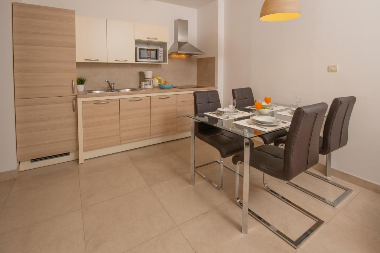 Apartments Oliva Premantura Esterno foto